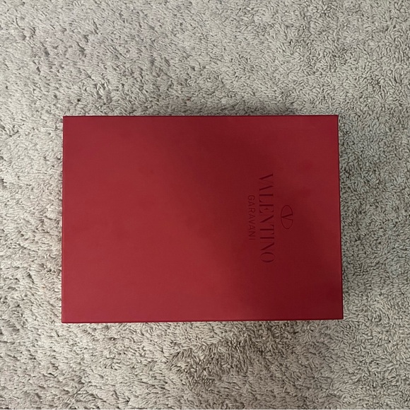 Valentino Garavani Sling Back Heels | 37 - Picture 12 of 14